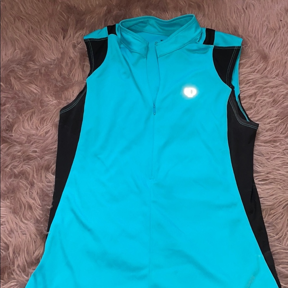 Athletic top - biking/cycling